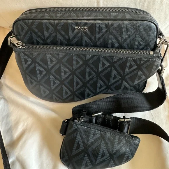 ❤️🔥SOLD❤️🔥DIOR 2023 Saddle Triple Pouch Diamond Pattern Crossbody Unisex Bag - Picture 6 of 17